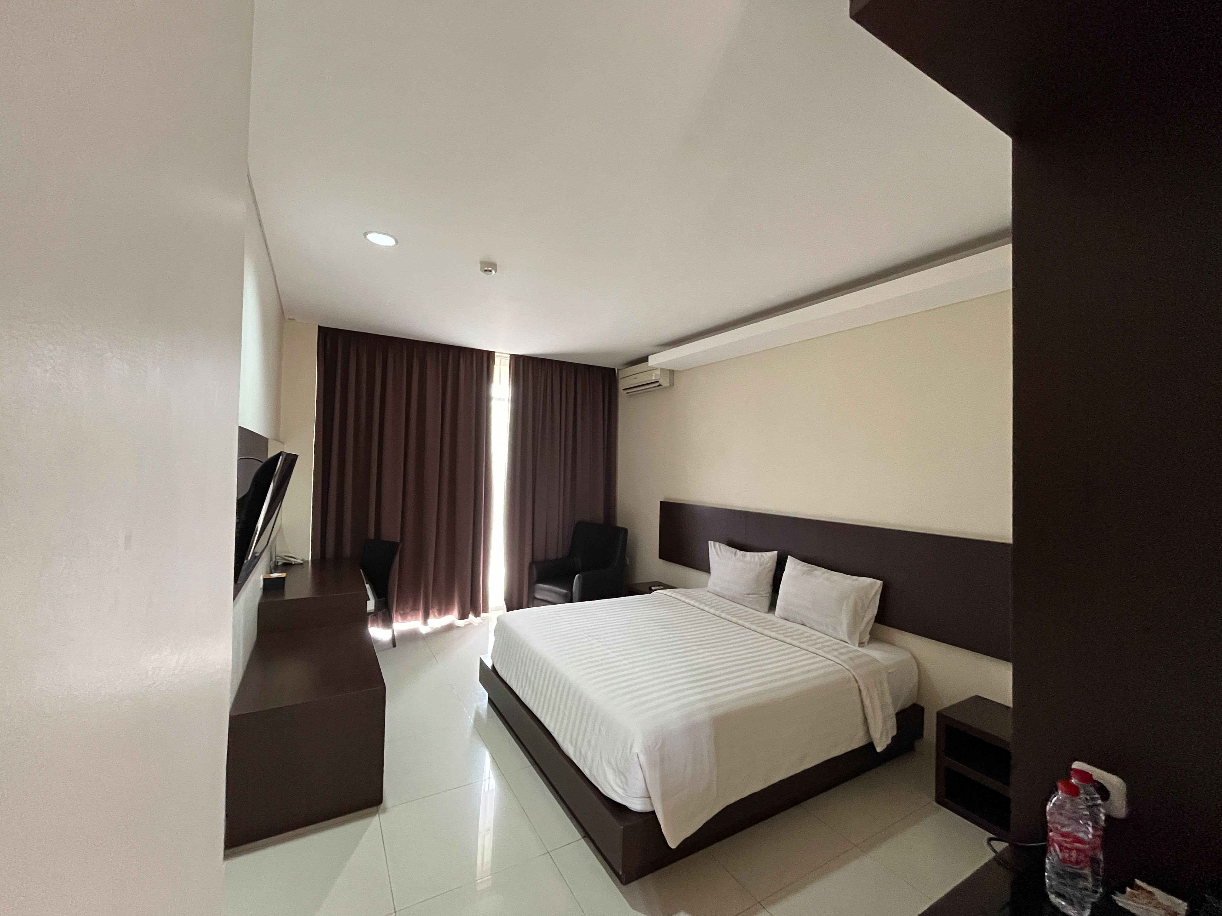 DOUBLE BED